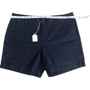 G.H. Bass&Co size 12 Shorts, Navy Blue Polka Dots